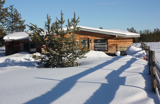 Woodhouse Cottages and Ranch