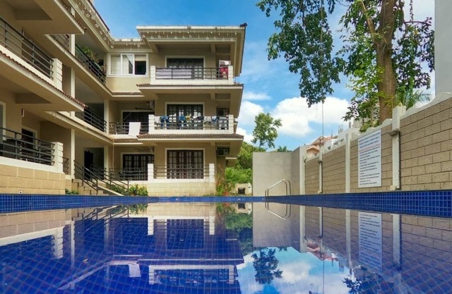 Woodside Retreat by Nirvana Abode - Luxurious 2BHK