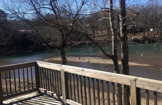 Worley Bend Cabin on Current River