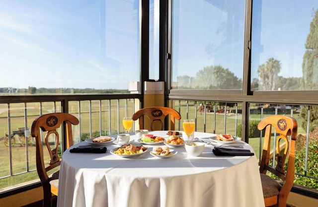 Wyndham Garden Luján