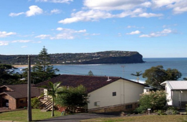 Wyvern Cres Beach House