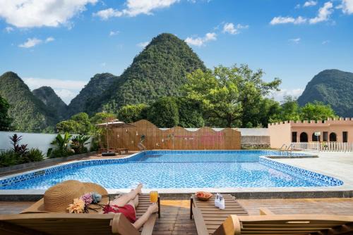 Yangshuo Pony Hotel - Yulong River