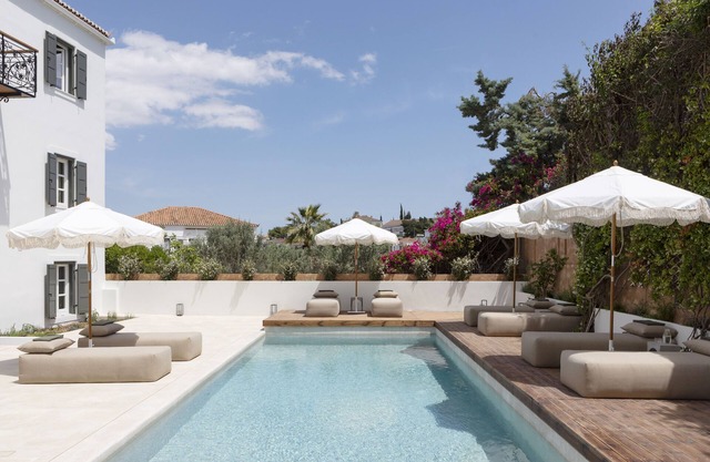 Yayaki Spetses