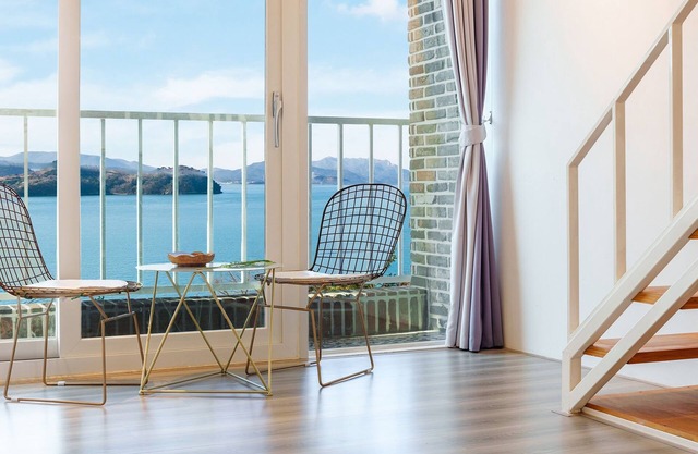 Yeosu Jplus A Pension