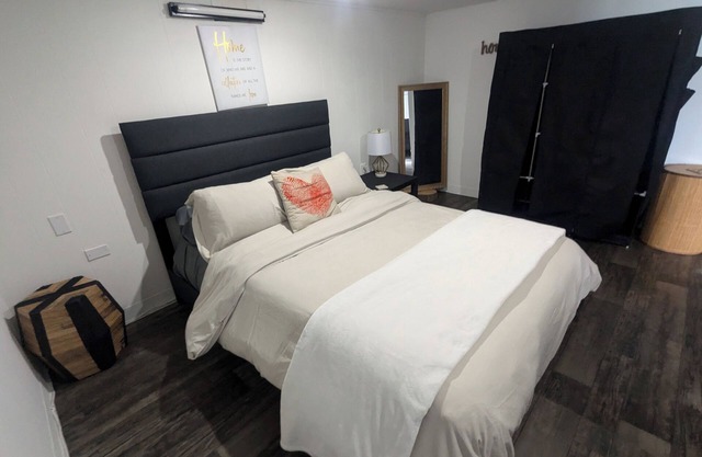 Your Cozy South Orange, NJ Home away from Home!
