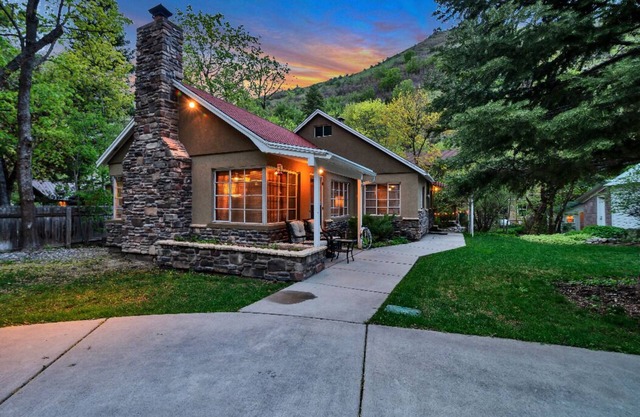 Your creekside cabin is nestled between mountains and a crisp babbling brook