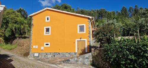 Your Idyllic Countryside Getaway