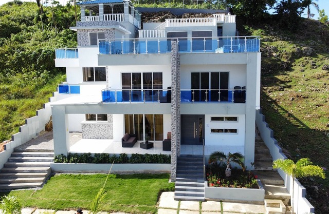 yurys villa