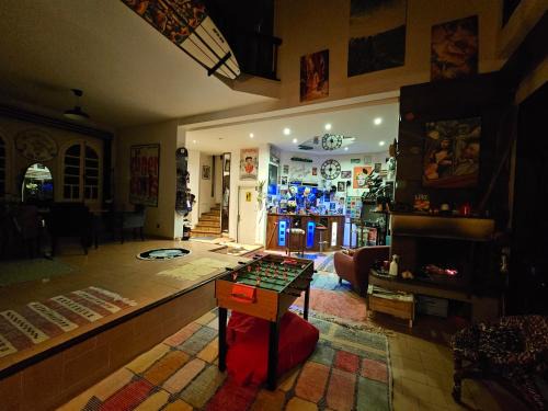 Zakiz home