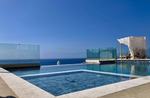 Zax sea view 2-bedroom villa modern family friendly V