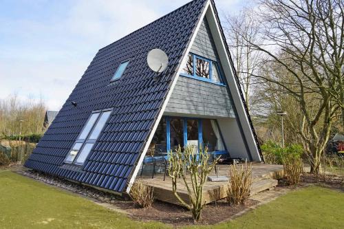 Zeltdachhaus Mit Wlan Und Zaun 