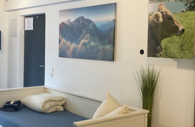 Zentrale 1-zw neu Renoviert