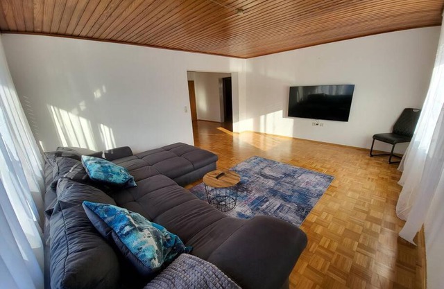 Zentrale, Helle Ferienwohnung