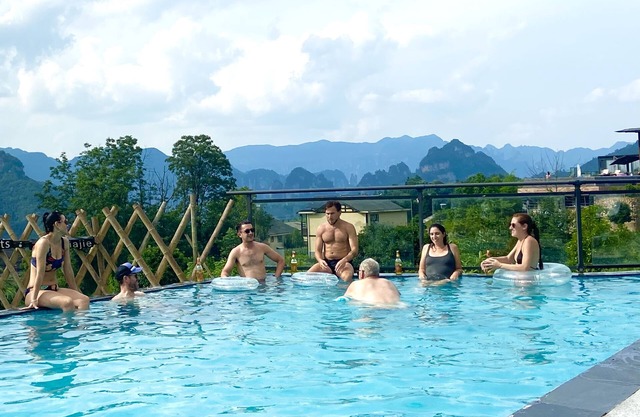 Zhangjiajie National Park Nvue Resorts