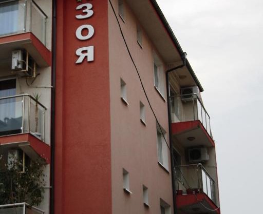 Zoya Guest House