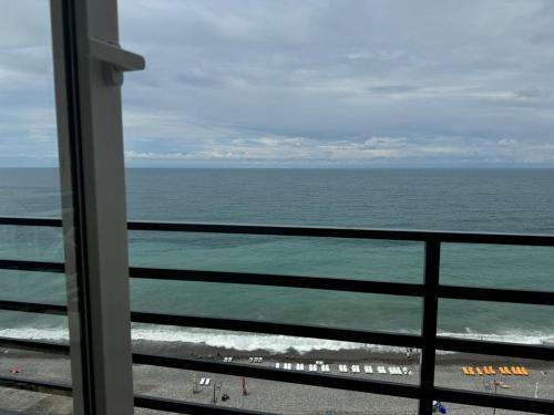 Zura's sea view apartment #1