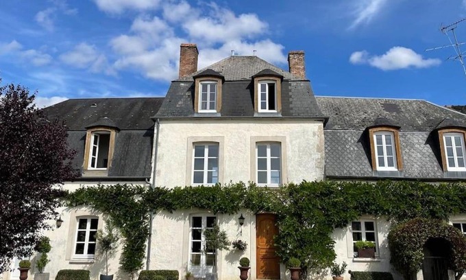 Paucourt Bed & Breakfast | Élégante suite familiale au cœur de la forêt de Montargis, à 1h30 de Paris - FR-1-590-342