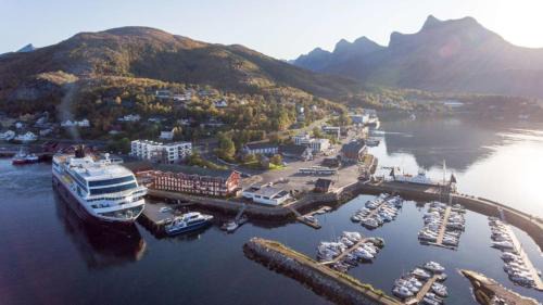 Ørnes Hotel | Ørnes Hotell