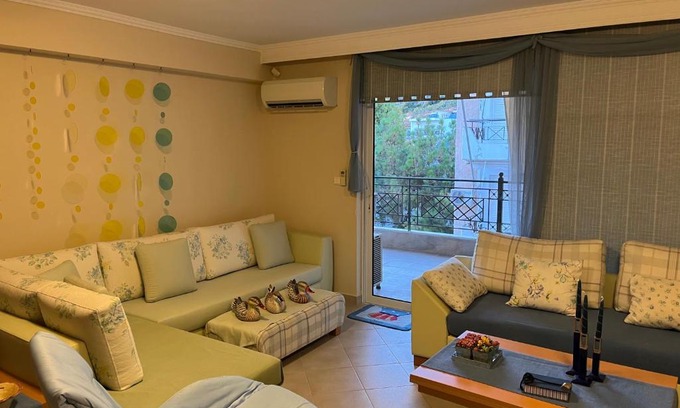 Loutraki-Agioi Theodoroi Apartment | 'Ομορφο διαμέρισμα σε πολυκατοικία στο Loutraki