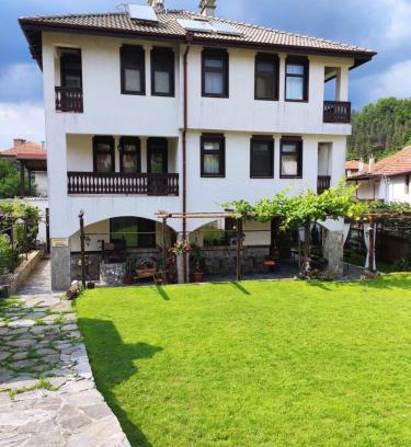 Zlatograd House | Андреева къща