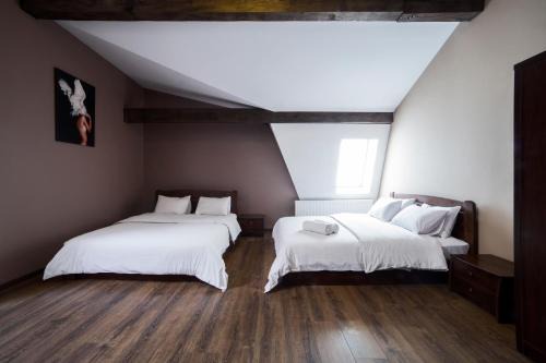 Lviv City Center Apartment | Апартаменти в центрі на 4 гостей