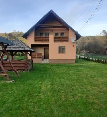 Chernovtsy House | Верховинська Хата