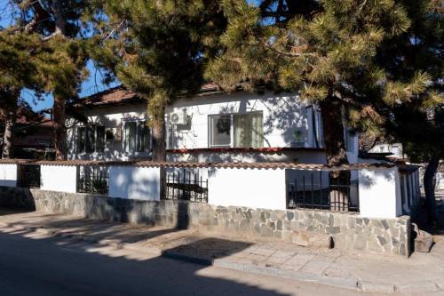 Perushtitsa House | Вила Перущица