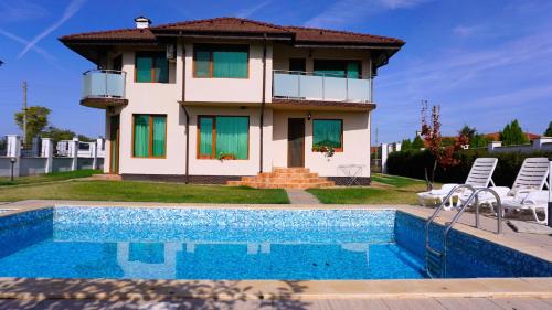 Rusalka Villa | Вила Помело - Family Villa Pomelo