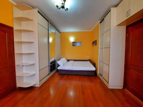Sukhinovka Apartment | Двокімнатна квартира в центрі біля готелю Палаццо Мережа Alex Apartments Безконтакнте заселення 24-7