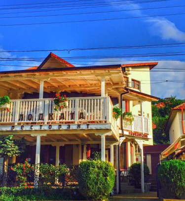 Tutrakan Hotel | Хотел "Лодката"
