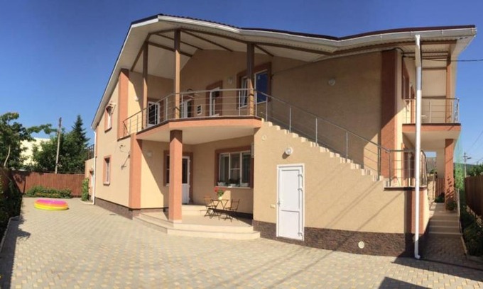 Goryachiy Klyuch House | ЭКОТЕЛЬ