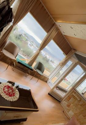Azla Ski Chalet | بوعنان