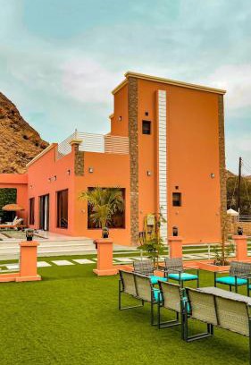 Oman Ski Chalet | شاليه البدور
