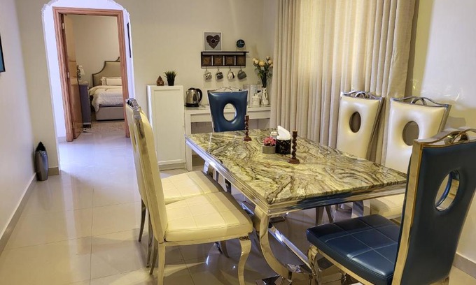Riyadh Apartment | شقة فاخرة Vip غرفتين وجلسة خارجية - وصول ذاتي