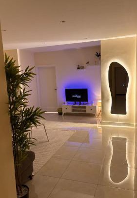 Shihar Apartment | غرفتين وصالة