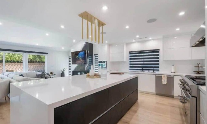 Granada Hills North Villa | ৎ୭Gunther Luxurious Abodeৎ୭ Pool, New, Lux & more