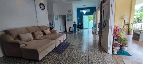 Ban Phai House | บ้านพักในสวนK&N2