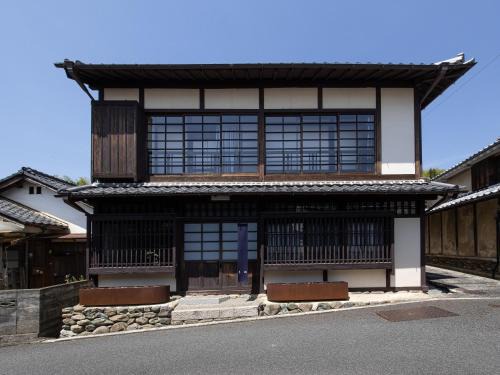 Uchiko Hotel | 内子の宿 織
