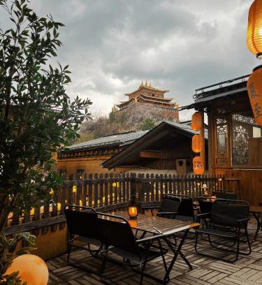 Shangri-La House | 格桑藏驿藏家小院