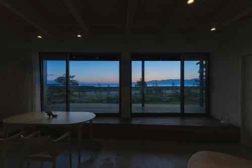 Himi House | 氷見のうみと