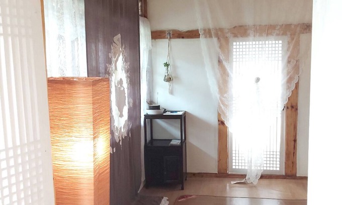 Goheung House | 월인천강spaceworin (for your rest and inspiration): Only one moon makes 1000 rivers