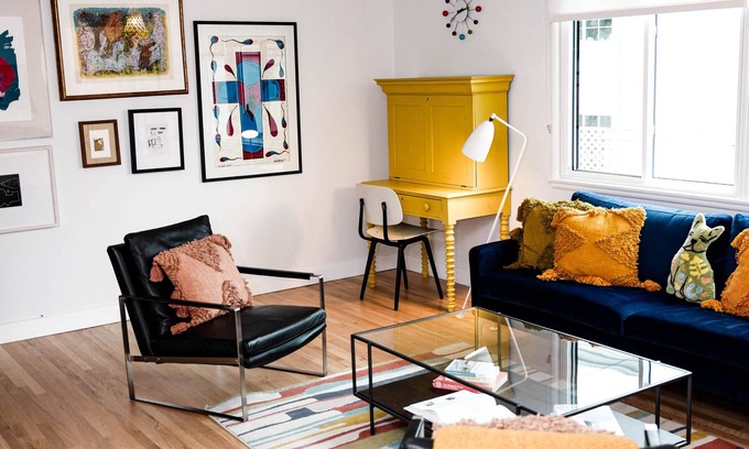 Burbank Apartment | 1+1 mid-century meets boho next to Studios