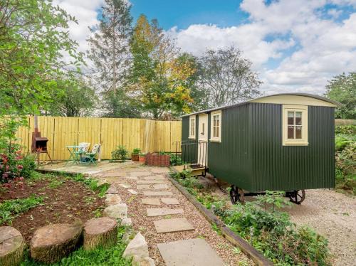 Newton Grange House | 1 Bed in Alsop-en-le-Dale 90021