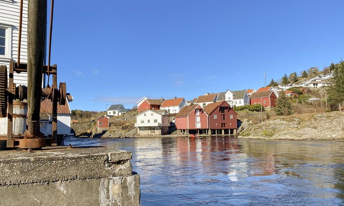 Sogndalstrand Apartment | 1 bedroom accommodation in Hauge i Dalane