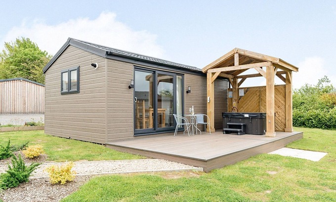Swadlincote House | 1 bedroom accommodation in Oakthorpe, Swadlincote
