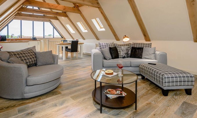Halesworth Cottage | 1 bedroom accommodation in Heveningham, near Halesworth