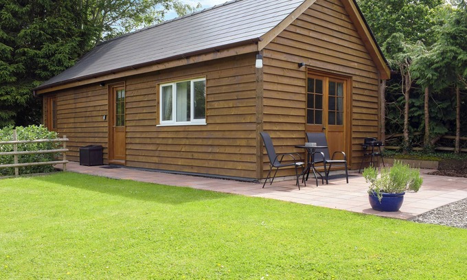 Woolhope Cottage | 1 bedroom accommodation in Dormington, near Hereford
