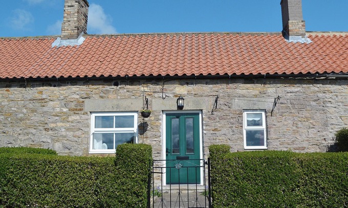 Caldwell Cottage | 1 bedroom accommodation in Caldwell, near Richmond