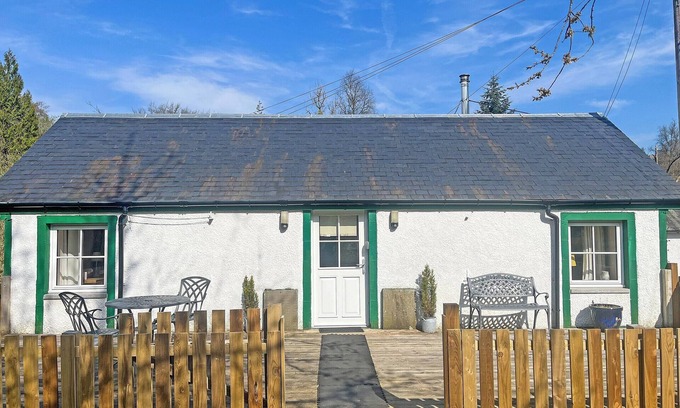 Saddell Cottage | 1 bedroom accommodation in Invertrossachs, near Callander