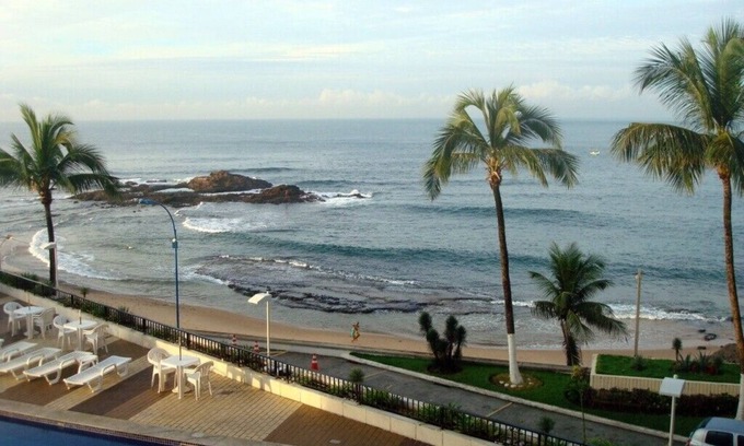 Ondina Apartment | 1 bedroom apartment facing the ocean at the beautiful Ondina beach
